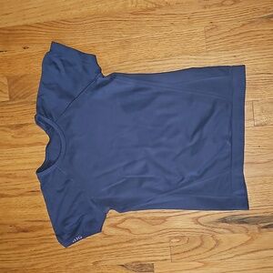Athleta Girls dark navy/gray shirt. No size. Should be Girls XS
